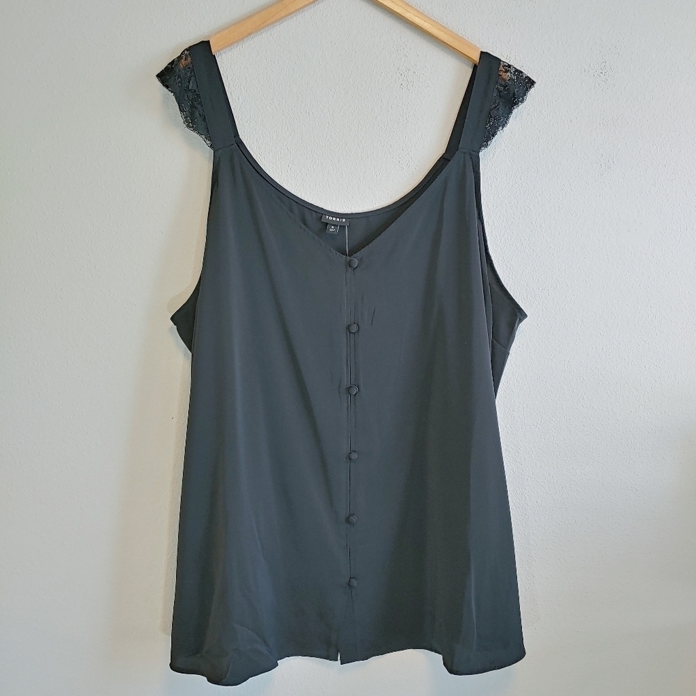 Torrid Black Studio Crepe de Chine Lace Trim Button Front Tank Top Sz 5X